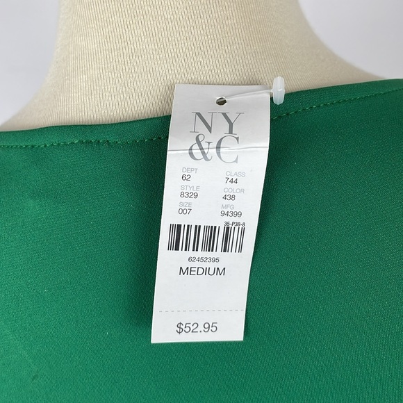 NWT. New York & Company Green Faux Wrap Dress w/Cascading Side - Size Medium - Picture 17 of 17